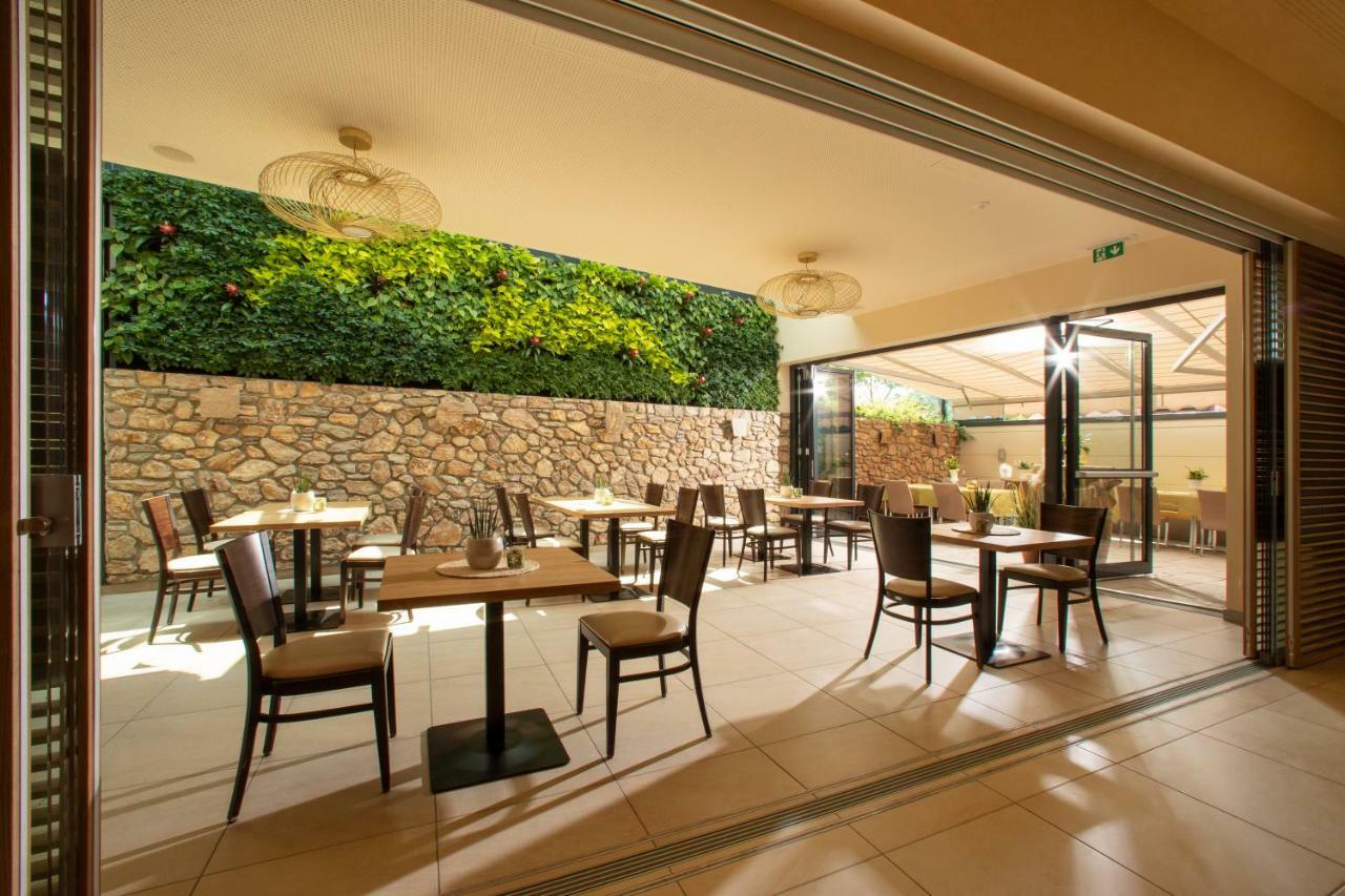וייץ Hotel-Restaurant Allmer מראה חיצוני תמונה
